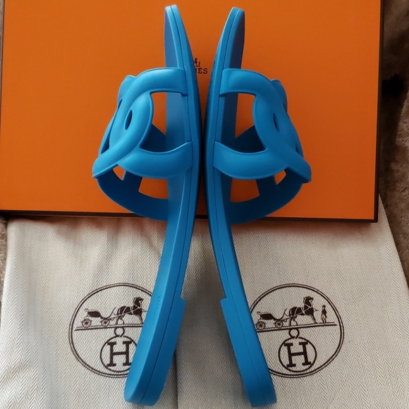Hermes Aloha Rubber Sandal Size 40/10 Vivid… - Picture 12 of 14